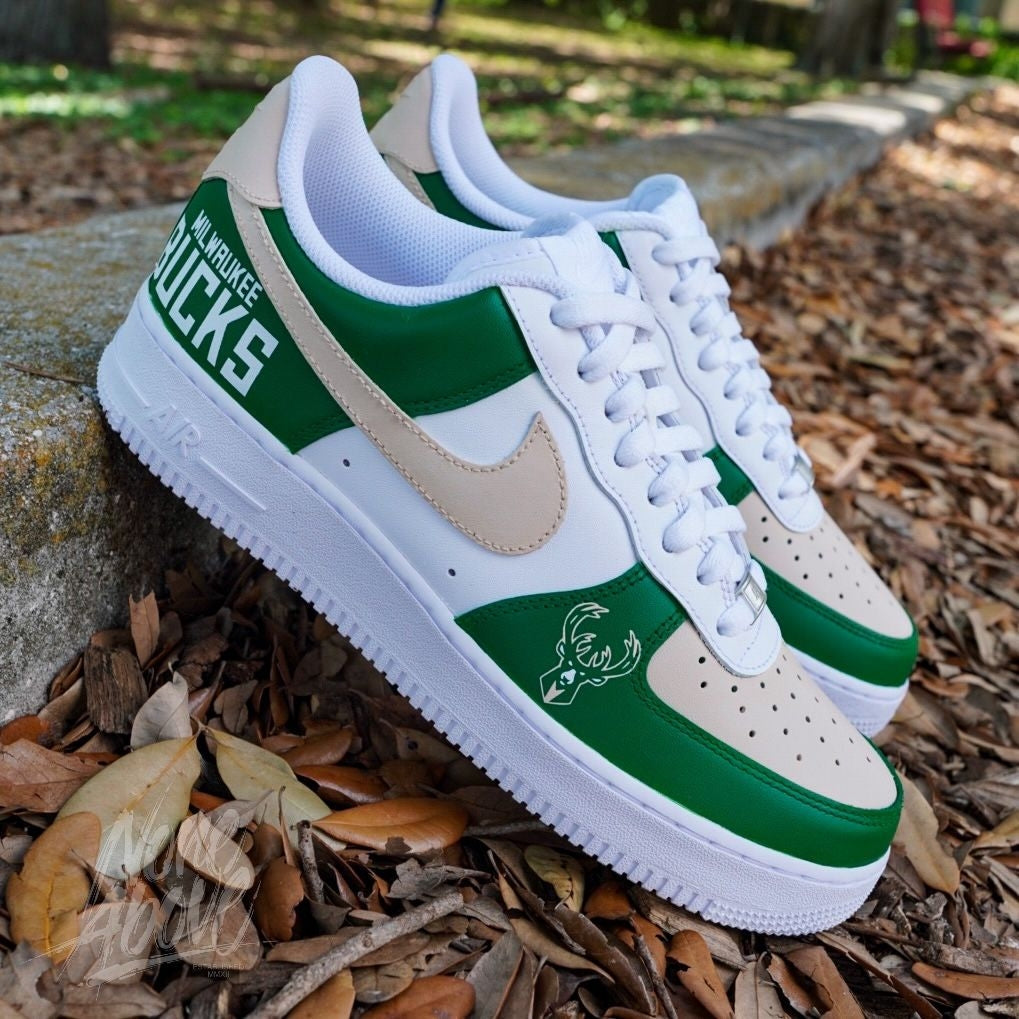 Custom Air Force 1 White Green Cream Milwaukee Bucks NBA