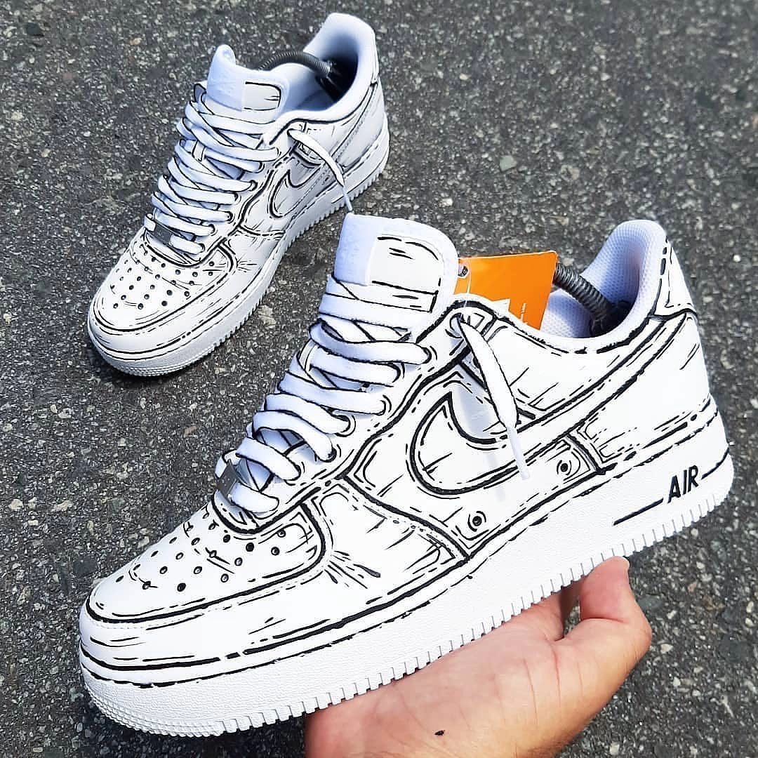 Custom Air Force 1 Black Outline