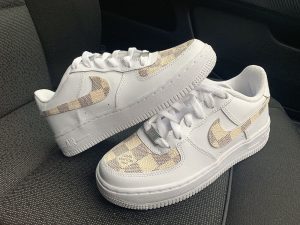 Custom Air Force 1 Beige Gray Plaid