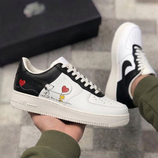 Custom Air Force 1 Black Snoopy Hearts