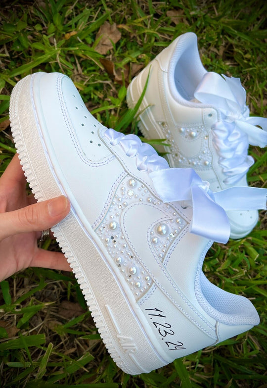 Custom Air Force 1 White Pearls And Rhinestones
