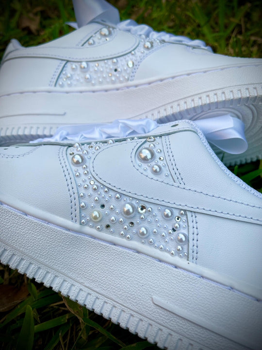 Custom Air Force 1 White Pearls And Rhinestones