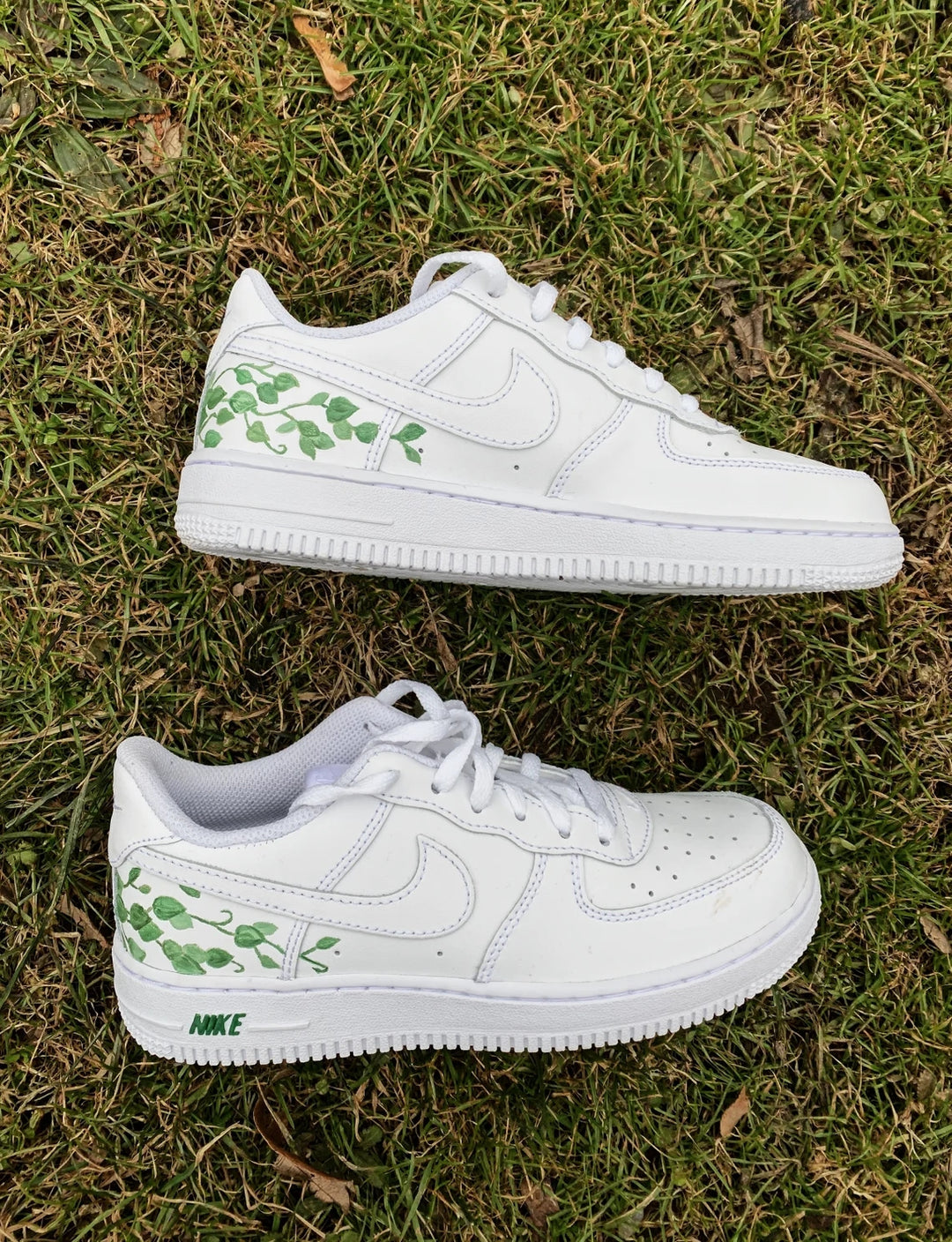 Custom Air Force 1 White With Green Vine Pattern