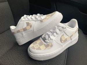 Custom Air Force 1 White With LV Checkerboard Pattern 