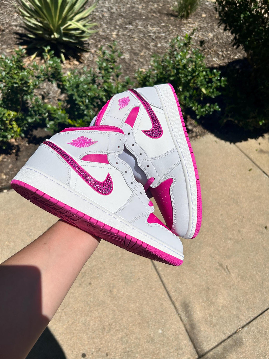 Custom Air Jordan 1 White And Pink With Glittery Details