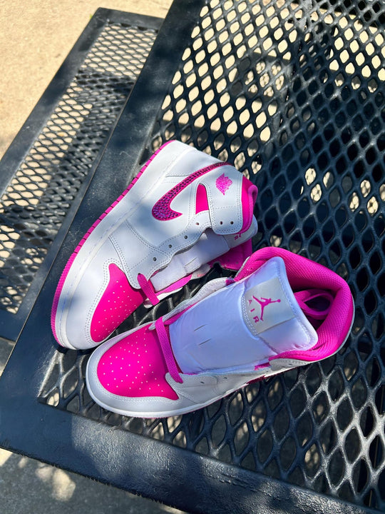 Custom Air Jordan 1 White And Pink With Glittery Details