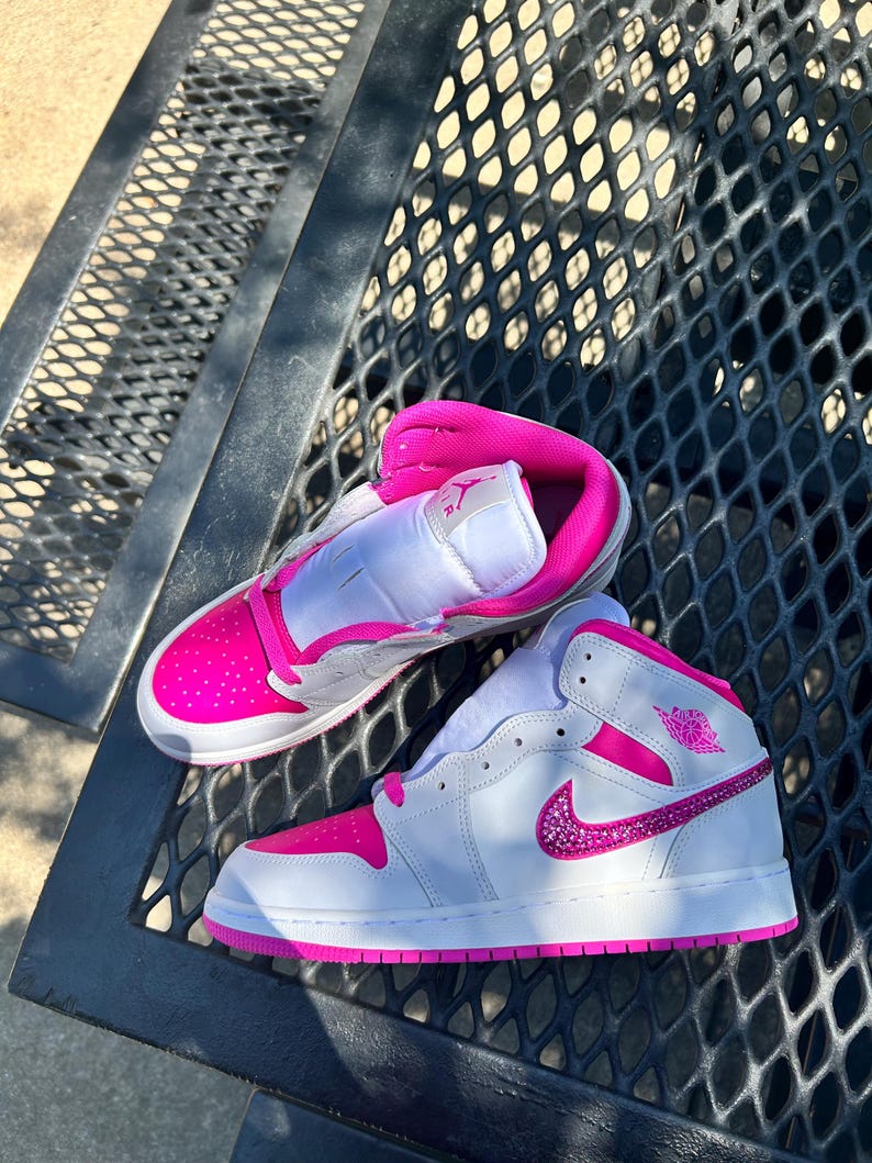 Custom Air Jordan 1 White And Pink With Glittery Details