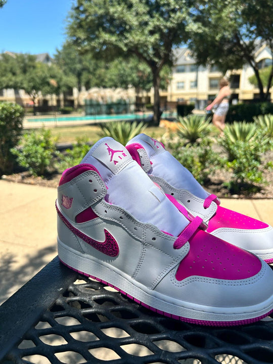 Custom Air Jordan 1 White And Pink With Glittery Details