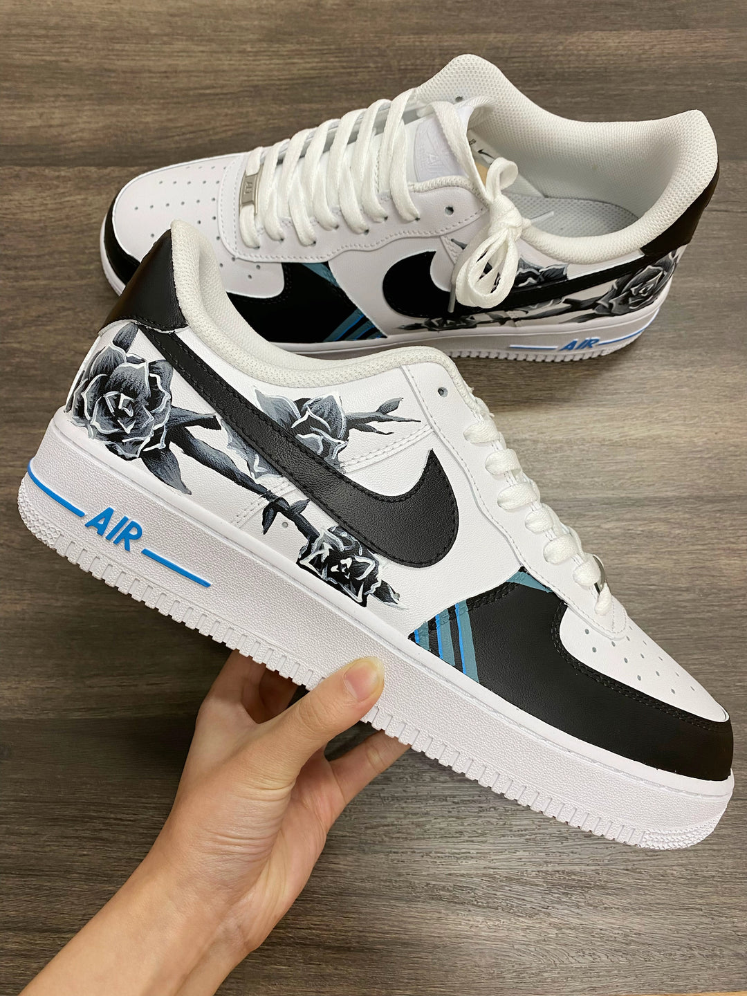 Custom Air Force 1 Black White Flowers Hand-drawn