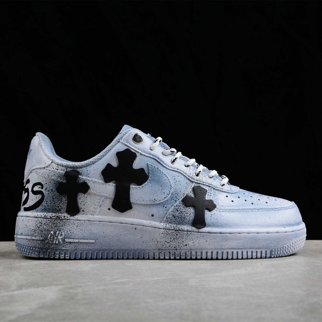 CUSTOM AIR FORCE 1 BLUE CHROME HEARTS