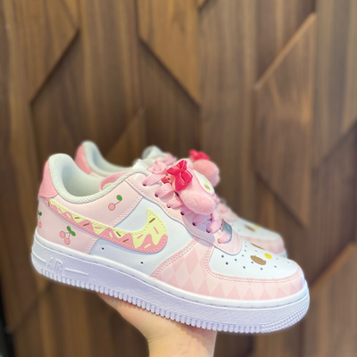 Custom Air Force 1 Pink Melody Cake