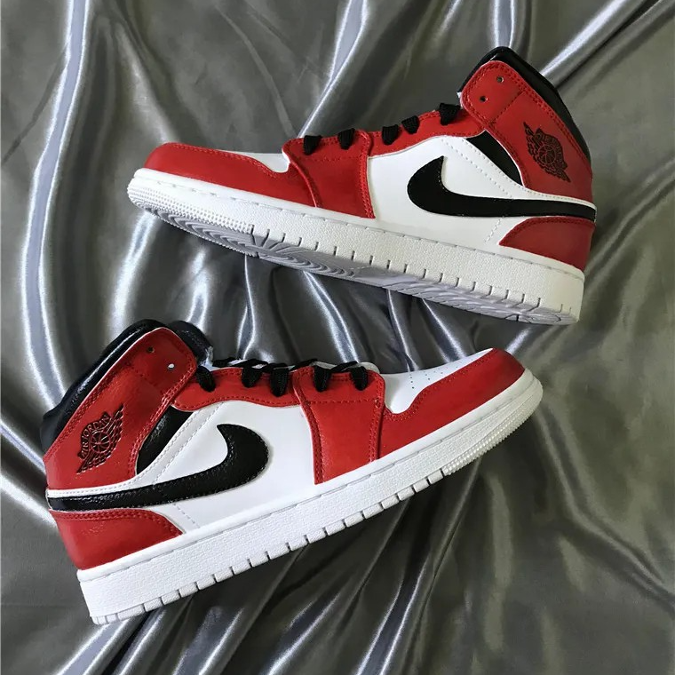 Custom Air Jordan 1 Chicago