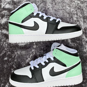 Custom Air Jordan 1 Mint 🍃