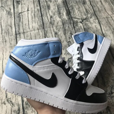 Custom Air Jordan 1 Obsidian Blue