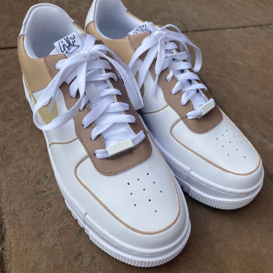 AF1 Pixel Tan Colorway