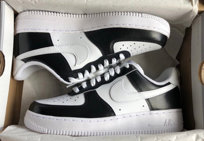 Custom Air Force 1's Black&White