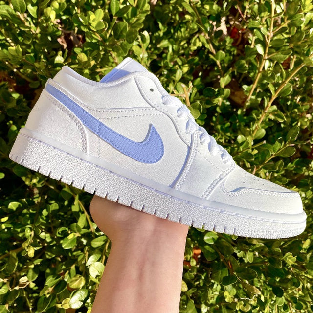 Custom Air Jordan 1 Low Lavender Swoosh 💜💙