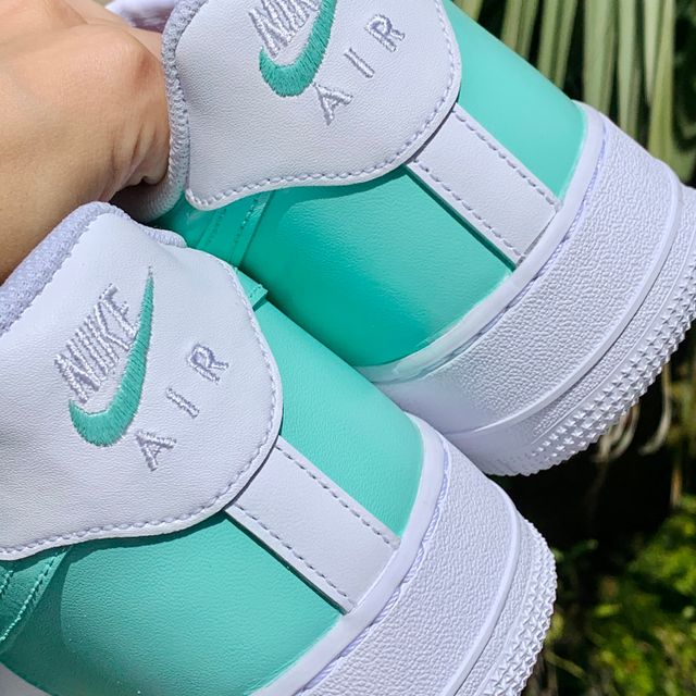 Custom Air Force 1 Avocado Mint