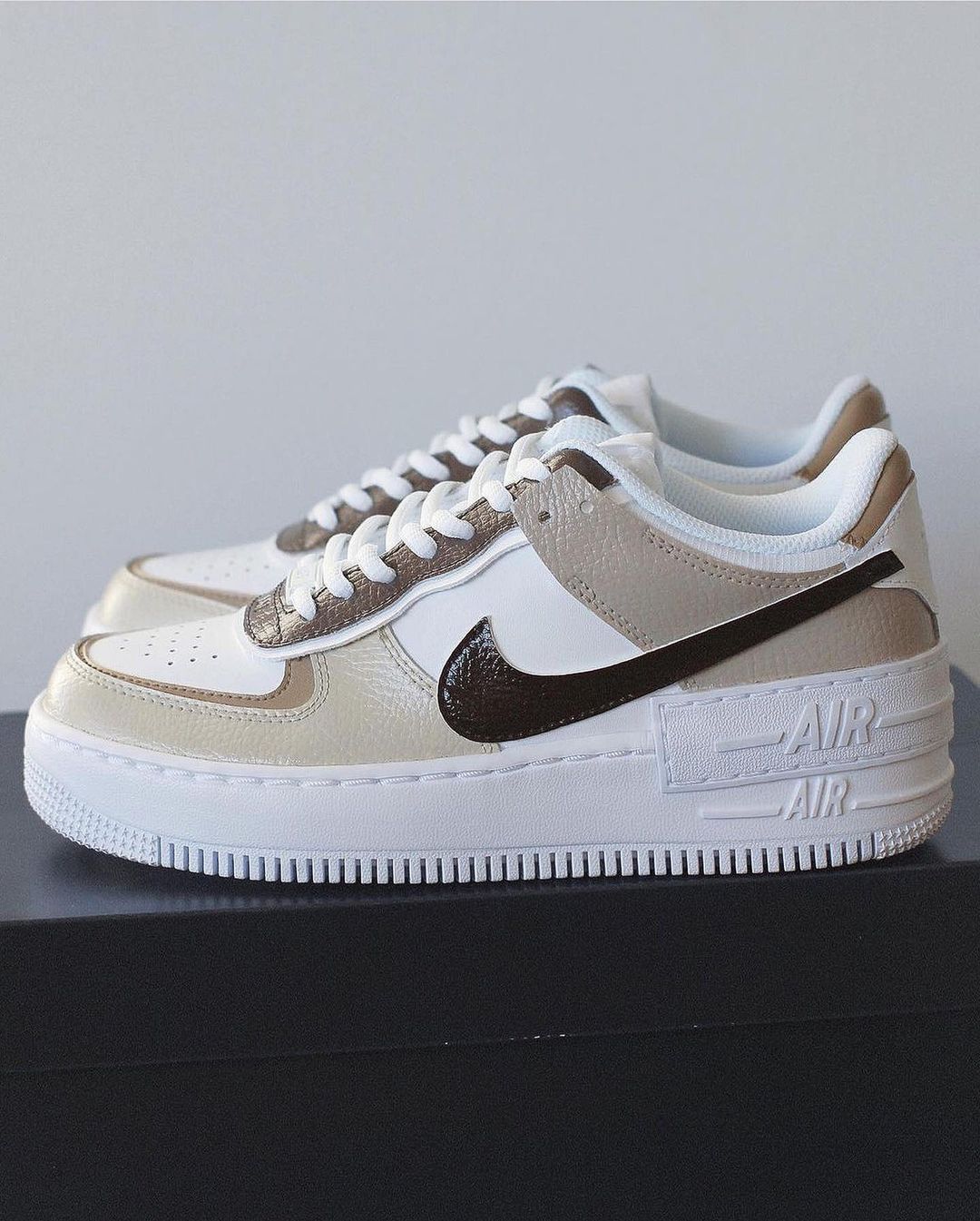 Brown label Air Force 1Custom