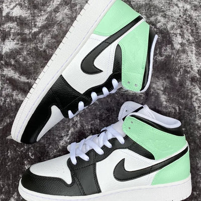 Custom Air Jordan 1 Mint 🍃