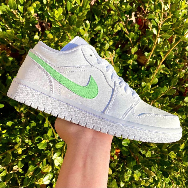 Custom Air Jordan 1 Low Mint Swoosh 🧚🏻