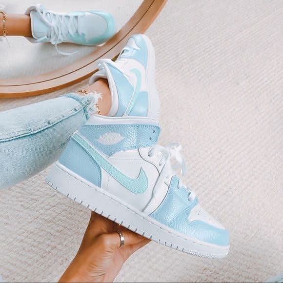 Jordan 1 Custom Light Blue