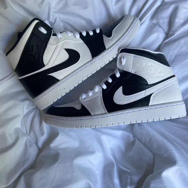 Custom Air Jordan 1 Mid Ying Yang