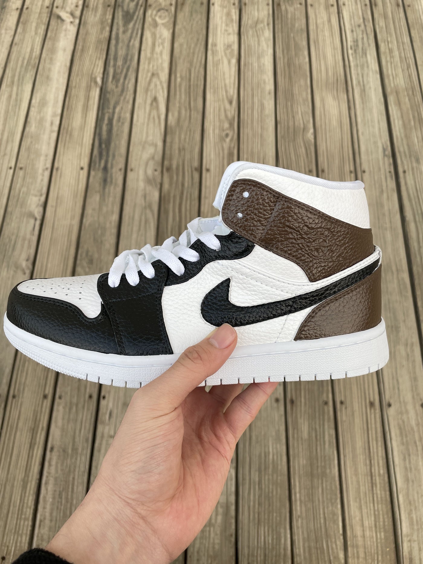 Air Jordan1custom Chocolate and Black