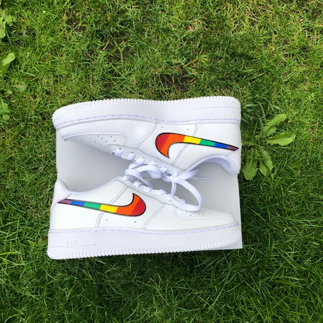 Custom Air Force 1 Loud n’ Proud