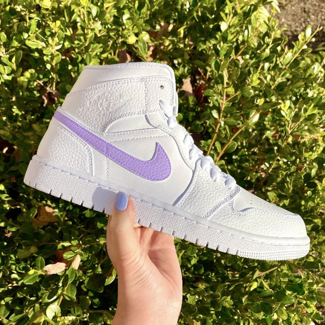 Custom Air Jordan 1 Lilac Swoosh 💜